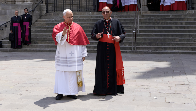 El Papa i el bisbe Omella i Omella a la sortida de la Catedral de Barcelona // Basílica de la Sagrada Família / Pep Daude