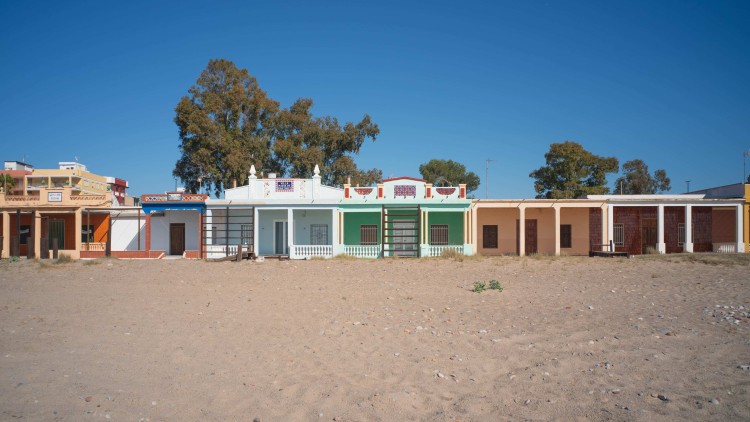 Les casetes de la platja de Nules. SANTIAGO CARREGUÍ