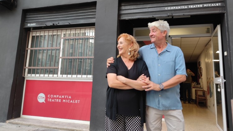 Pilar Almeria i Joan Peris. El Temps