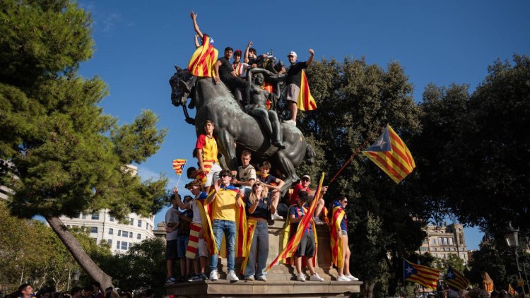 Estampa de joves a la Diada| ACN/Marc Font