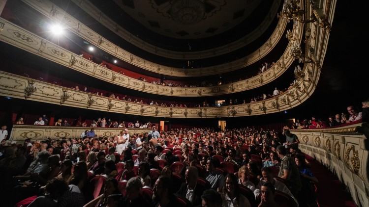 Interior del Teatre Principal de València en un acte recent. Europa Press