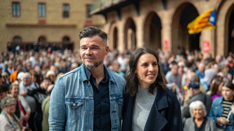 Gabriel Rufián, cap de llista d'ERC, i Irene Montero, candidata de Podem, en un acte preelectoral d'aquesta cap de setmana a Barcelona| Europa Press
