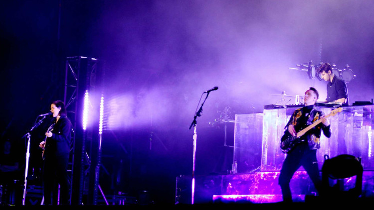 The xx, en una actuació recent a Bogotà. EFE