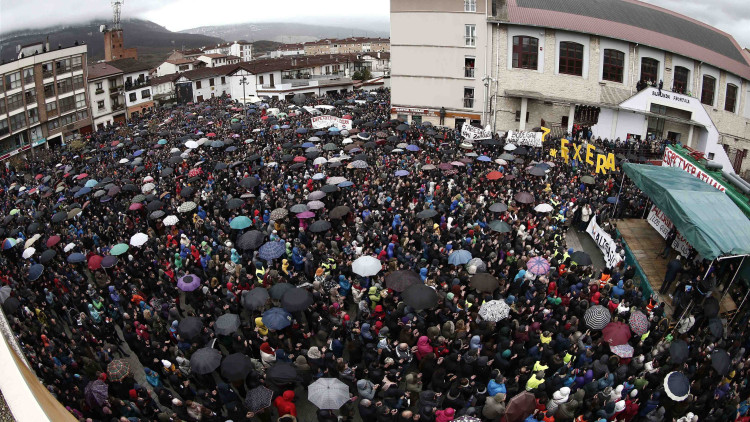 Manifestació a Alsasua el novembre de 2016, quan es van concentrar 20.000 persones en un poble de 7.300.