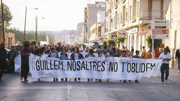 Manifestació a Burjassot contra l'assassinat de Guillem Agulló| Rafa Gil