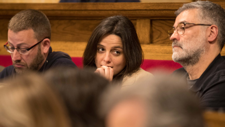 Els diputats cupaires Carles Riera, Maria Sirvent i Vidal Aragonès. Parlament de Catalunya
