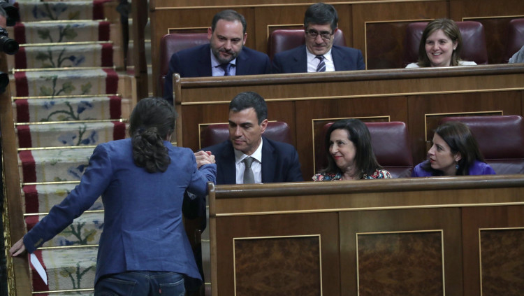 Pedro Sánchez i Pablo Iglesias al Congrés. Efe