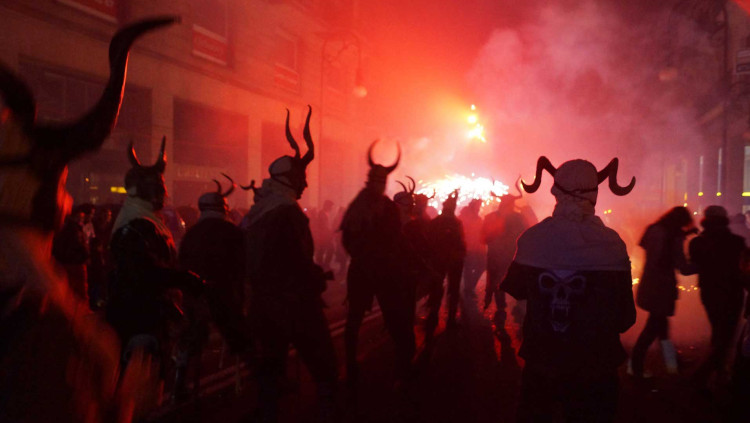 El correfoc de Pollença sol ser molt concorregut. A més dels dimonis locals, hi venen colles convidades de pobles com Búger o Santa Margalida. 