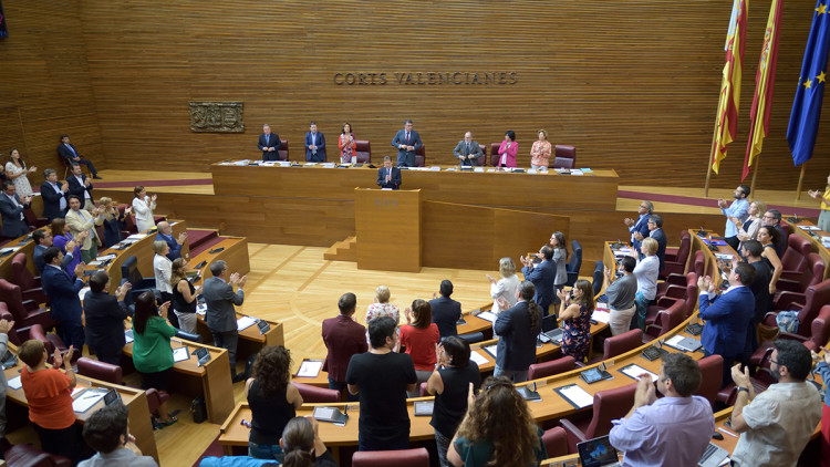 Ximo Puig després d'una intervenció a les Corts. Corts valencianes