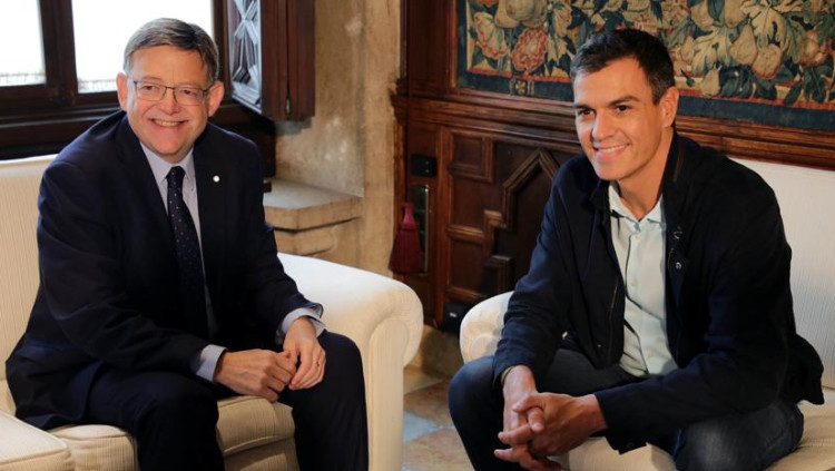 Ximo Puig i Pedro Sánchez, reunits al Palau de la Generalitat. Efe