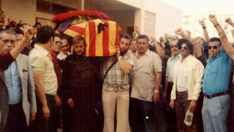 Soterrar de l'activista valencianista i comunista, Miquel Grau, assassinat durant la transició valenciana| EL TEMPS