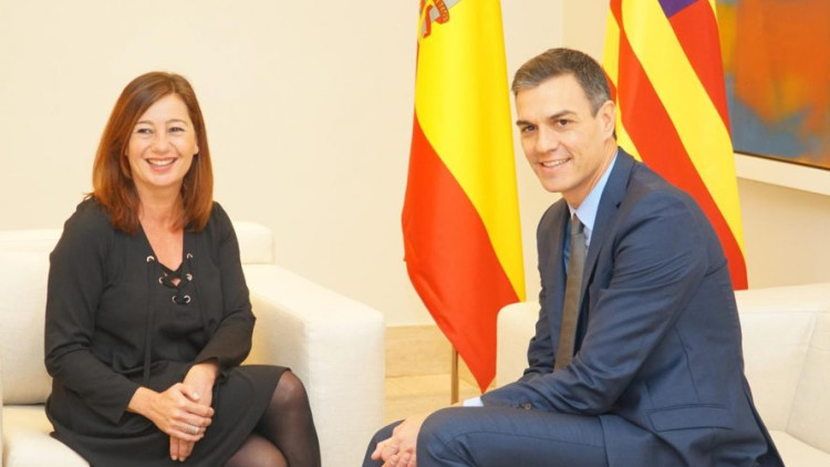 Francina Armengol reunida amb Pedro Sánchez a La Moncloa