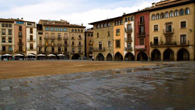 Plaça Major de Vic. Victoriano Javier Tornes Garcia