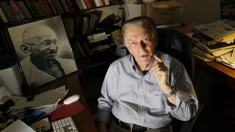 Gene Sharp, un dels màxims estudiosos de la vaga de fam