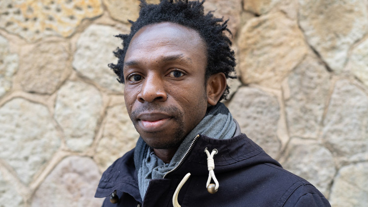 Ousman Umar. Albert Menezo i Aromí