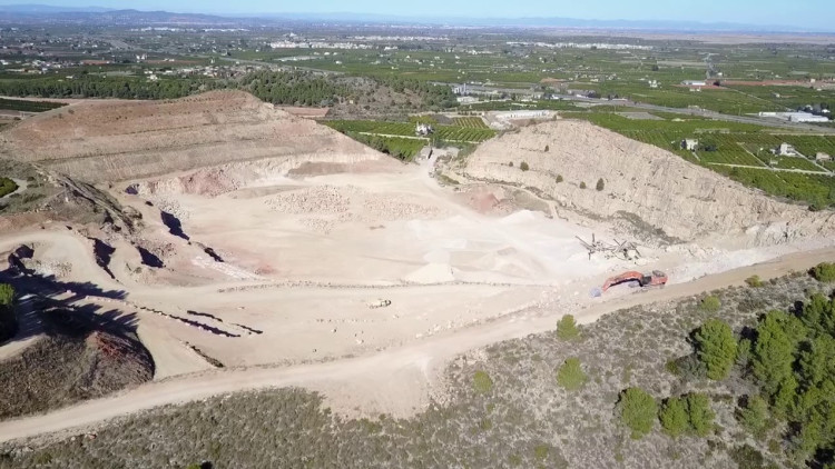 La pedrera Girtal a Corbera (Ribera Baixa)| Arival