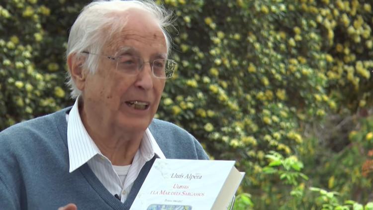 Lluís Alpera a la Fira del Llibre de 2018. Fira del Llibre TV - Youtube