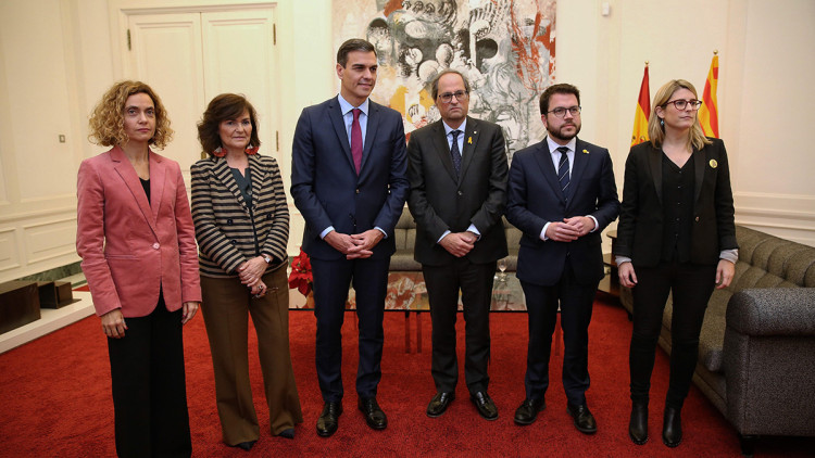 Reunió a Pedralbes dels governs català i espanyol. Efe