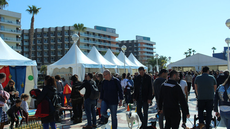 Plaça del Llibre d'Alacant. Fundació Full