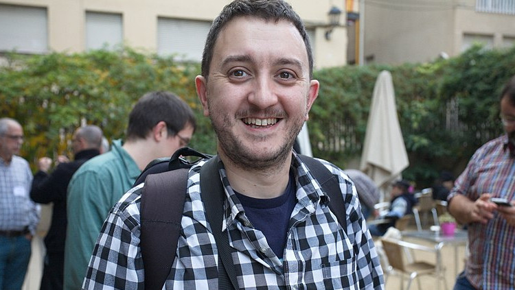 Toni Hermoso, president d'Amical Wikimedia, en la Vikitrobada 2017 | AmadaIvarez, Wikipedia Commons 