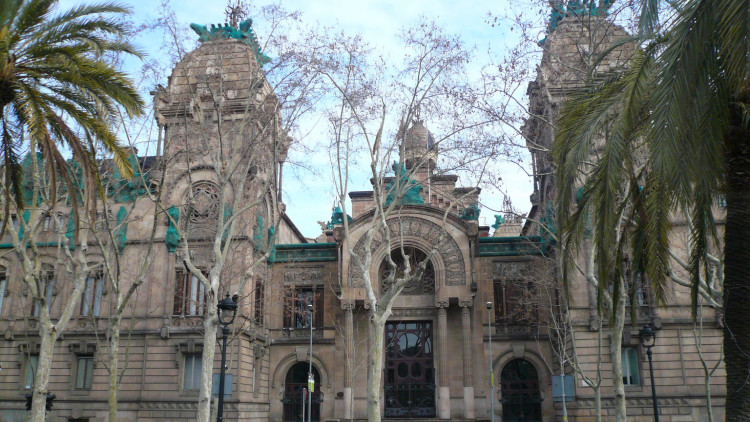 Façana del Tribunal Superior de Justícia de Catalunya