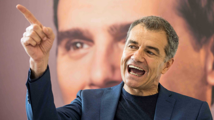 El candidat de Ciutadans a la presidència de la Generalitat Valenciana, en un moment de l'entrevista concedida a EL TEMPS.. Miguel Lorenzo
