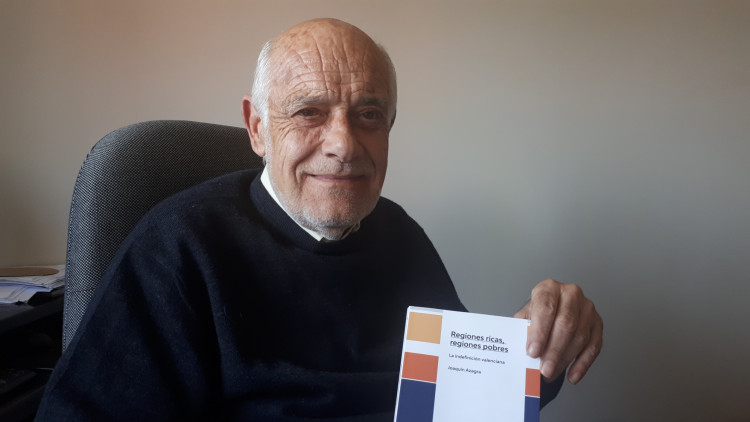 Joaquín Azagra, autor de 'Regiones ricas, regiones pobres'.. EL TEMPS