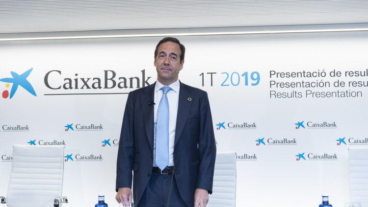 Gonzalo Górtzar, conseller delegat de CaixaBankl, durant la presentació dels resultats a València| CaixaBank