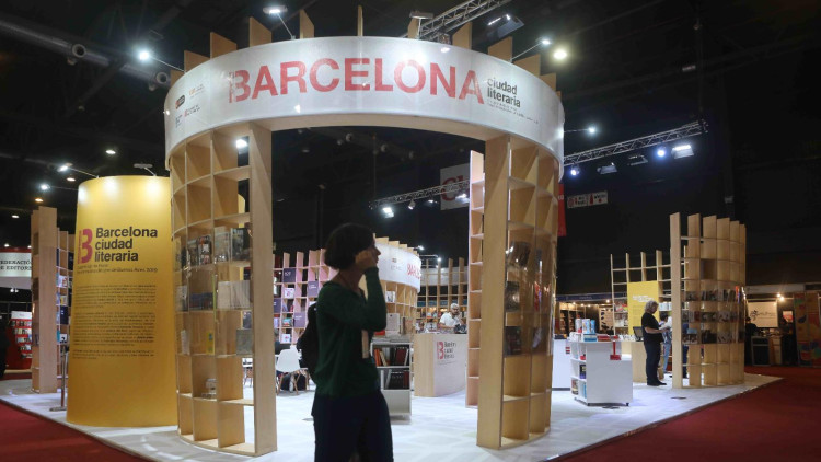L'estand de Barcelona a la Feria Internacional del Libro de Buenos Aires. IRL