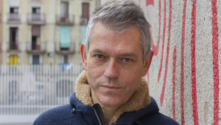 Lluís Calvo, poeta, assagista i narrador, autor de 'L'infiltrat'. Carles Mercader