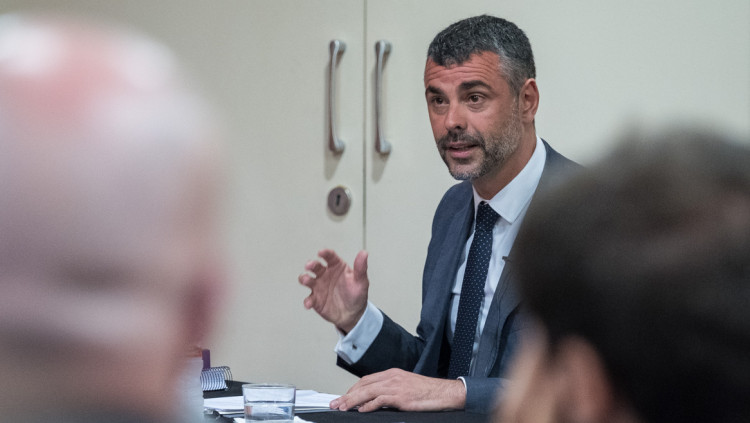 Santi Vila defensant la seva tesi doctoral sobre l'integrista catòlic Fèlix Sardà i Salvany. Jordi Borràs