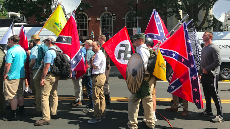 Manifestants neonazis a Charlottesville. Antony Crider (CC-By)
