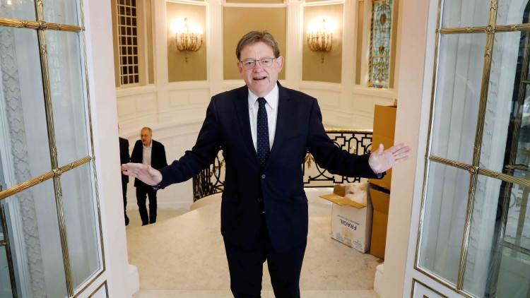 El president valencià, Ximo Puig, en una imatge recent a les Corts.. EFE
