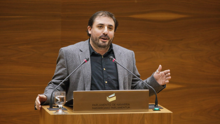 Unai Hualde, de Geroa Bai, nou president del Parlament de Navarra. Efe