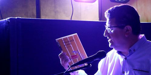 Josep Calero, durant una lectura.
