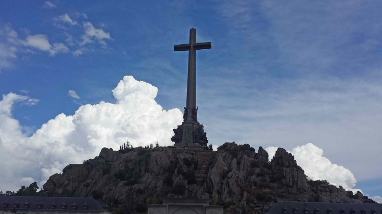 Imatge de la creu que corona el Valle de los Caídos| Europa Press