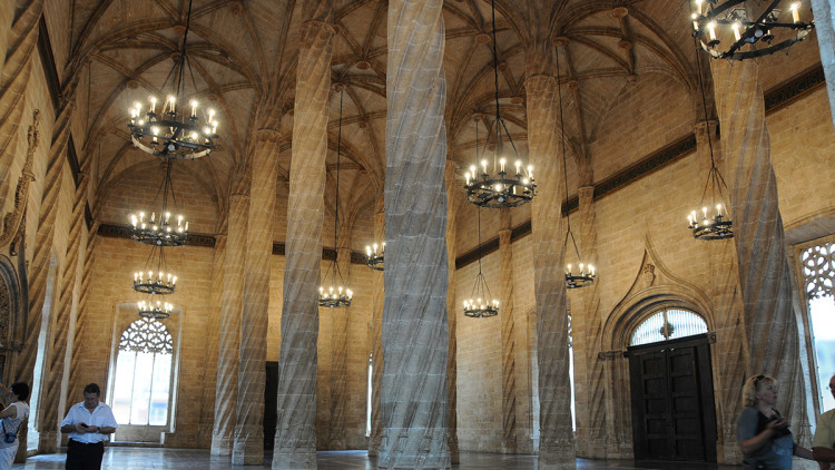 Columnes de la Llotja de València. Prats i Camps