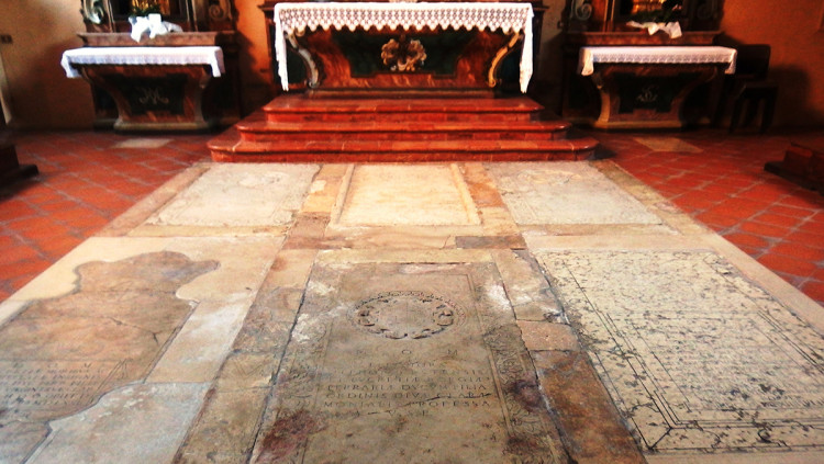 Tomba de Lucrècia Borja al monestir de Ferrara
