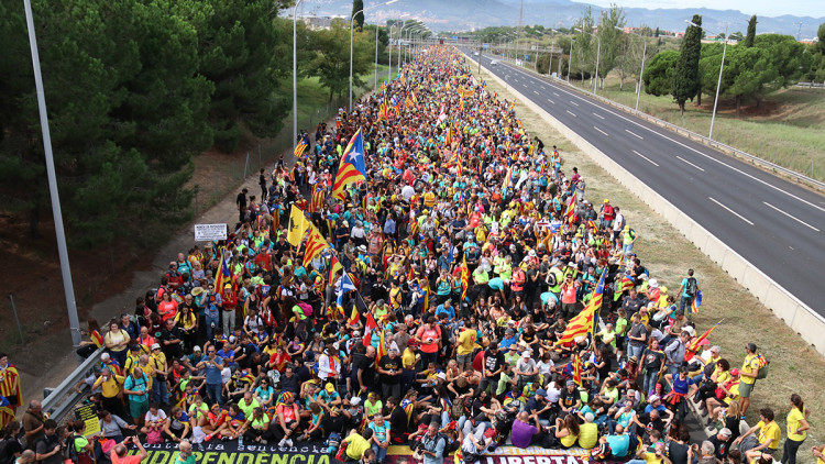Imatge de la columna de Tarragona a l'entrada de Barcelona. Ferran Tardà