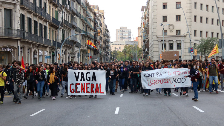Piquet informatiu a la plaça Universitat de Barcelona. Agència Catalana de Notícies