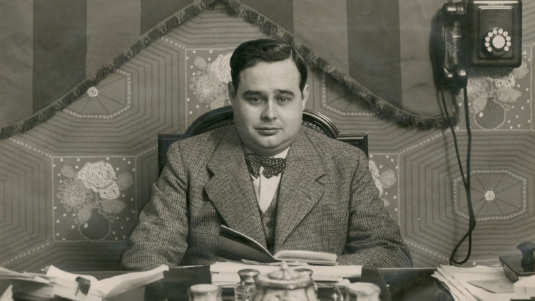 La fotografia oficial de Vicent Alfaro com a alcalde de València.