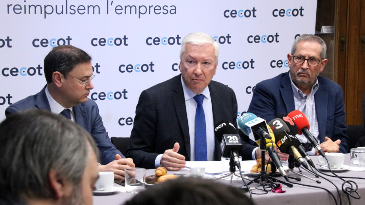 Antoni Abad compareix davant els mitjans. Agència Catalana de Notícies