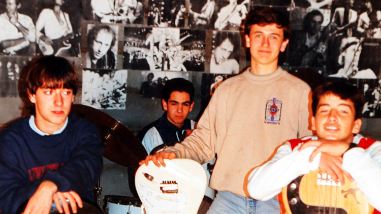 Jaume Pla (Mazoni), Toni Molina, Carles Sanjosé (Sanjosex) i Carlus Rumió el 1993.. Arxiu Toni Molina / Jordi Play