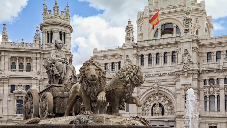 L'emblemàtica Plaça Cibeles, ubicada al centre de la capital espanyola. GoranQ