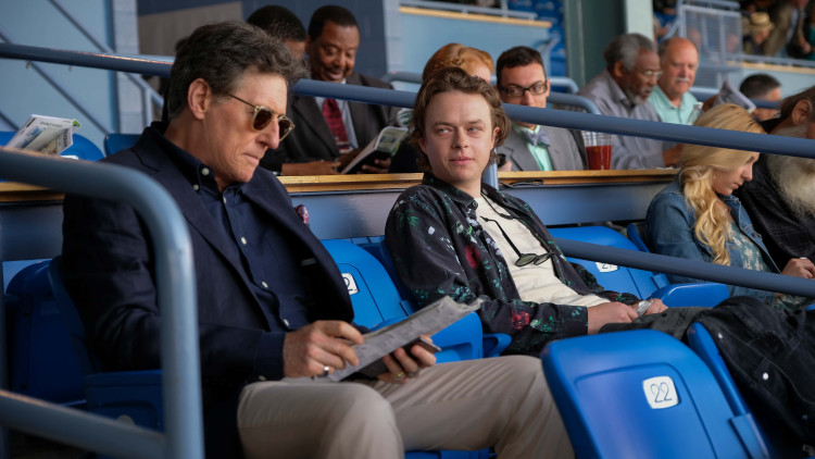 Gabriel Byrne i Dane DeHaan (Zerozerozero)