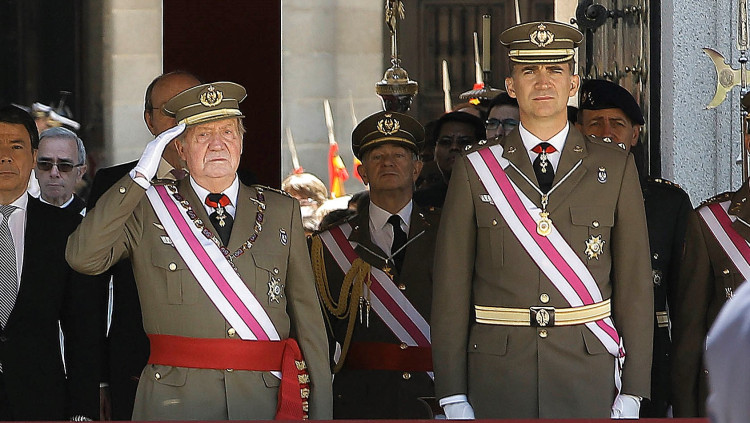 Joan Carles I i Felip VI el dia de coronació d'aquest últim