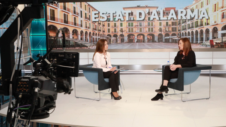 Francina Armengol compareix a IB3. Govern de les Illes Balears