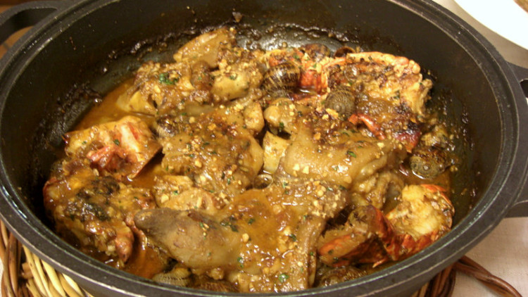 Plat de mar i muntanya: peus de porc i bogavant
