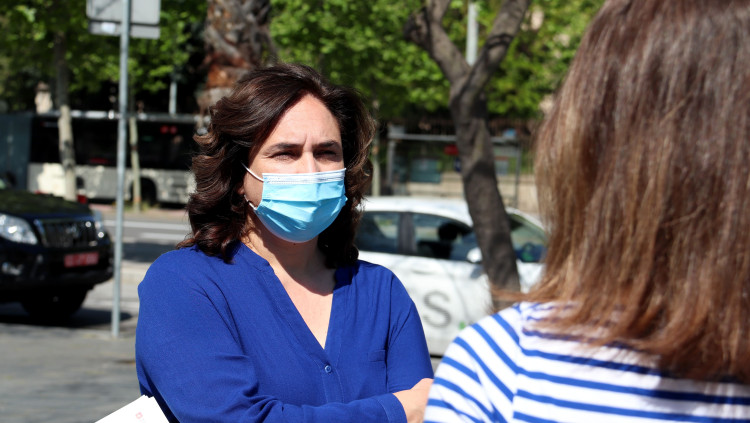 L'alcaldessa de Barcelona, Ada Colau, protegida per una mascareta. Agència Catalana de Notícies