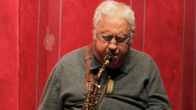 Lee Konitz